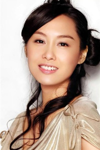 朱菌，演艺之路的闪耀之星