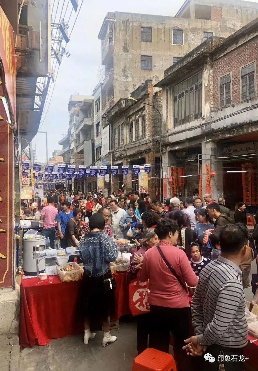 探索扑飞动漫，小巷中的隐秘宝藏，独特动漫小店的魅力之旅
