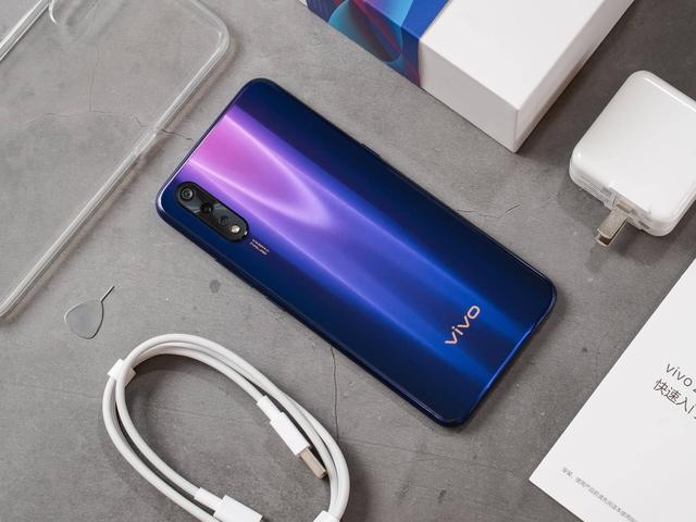 vivo最新型号，时代先锋的影像与性能典范典范手机登场！