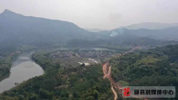 广西平南城市新貌，学习带来的自信与成就感，最新动态报道